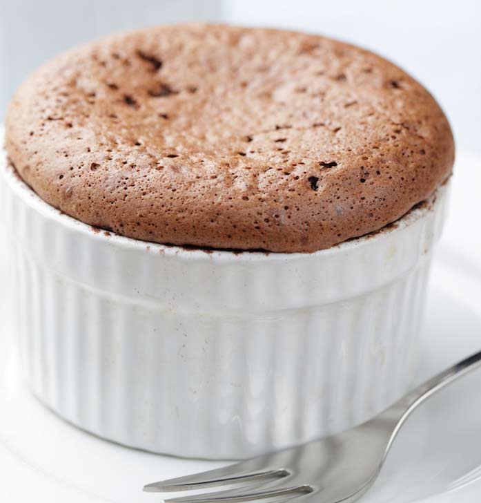 Sugar-free Quick chocolate sponge cake