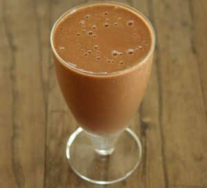 Coffee and coconut booster shake