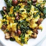 cheesy,-eggy-mushrooms-with-spinach