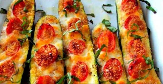 Zucchini pizza bites