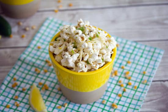 Low Carb -  Lemon-parmesan popcorn