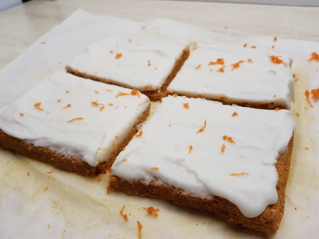 Raw Vegan Carrot Cake 5 Ingredients upper side